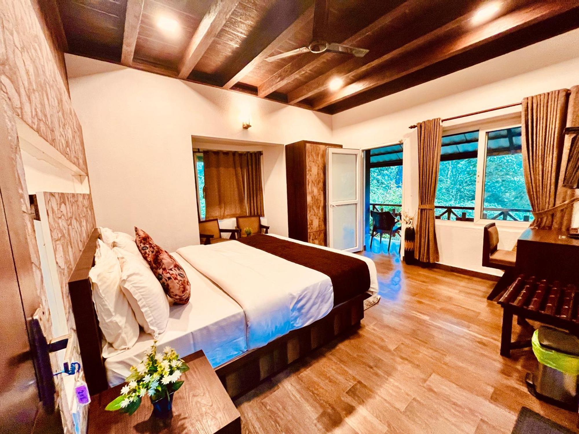 Munnar Tea Estate Cottage And Resort - Away From City Hustle Экстерьер фото