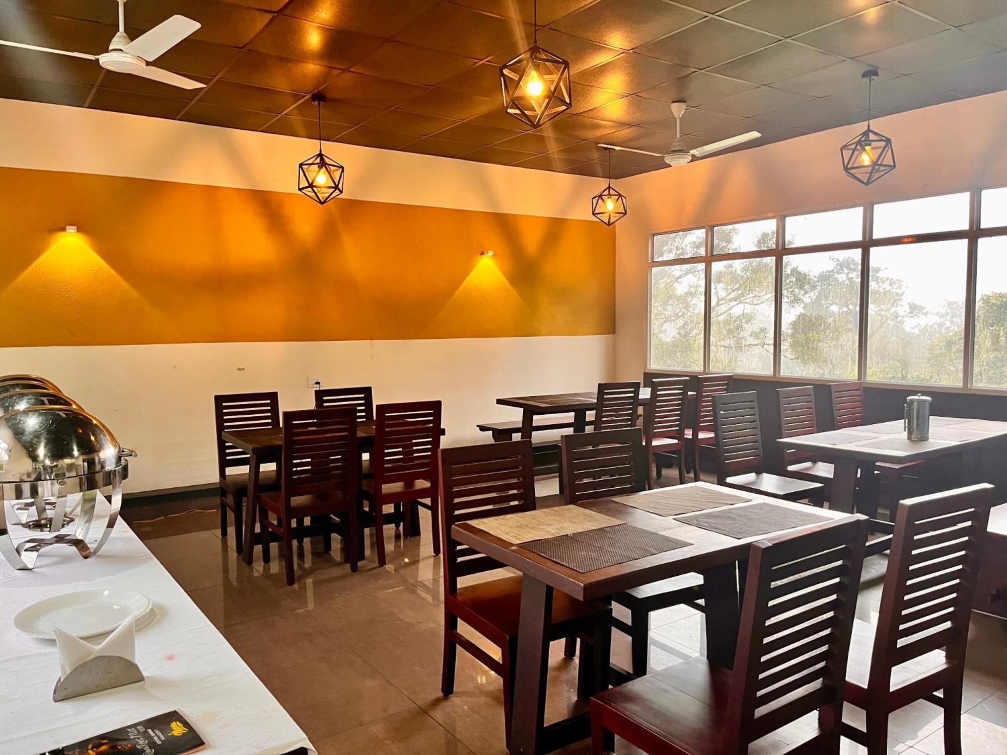 Munnar Tea Estate Cottage And Resort - Away From City Hustle Экстерьер фото